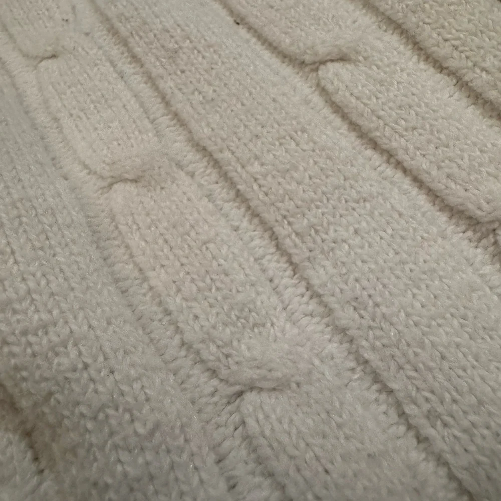 GAP cream cable